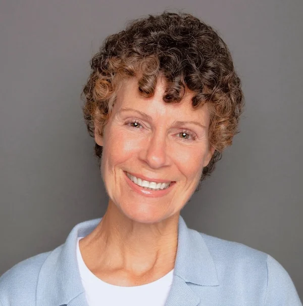 Picture of Denise Lazaris